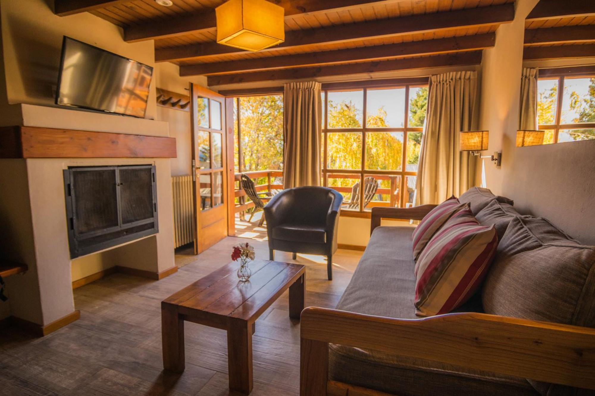 Pailahue Cabanas Lodge San Carlos de Bariloche Eksteriør billede