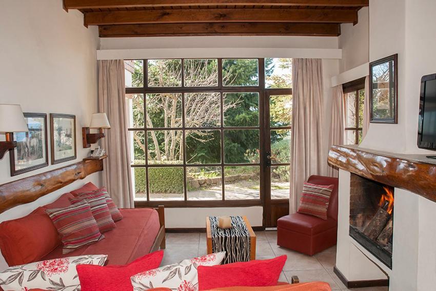 Pailahue Cabanas Lodge San Carlos de Bariloche Eksteriør billede